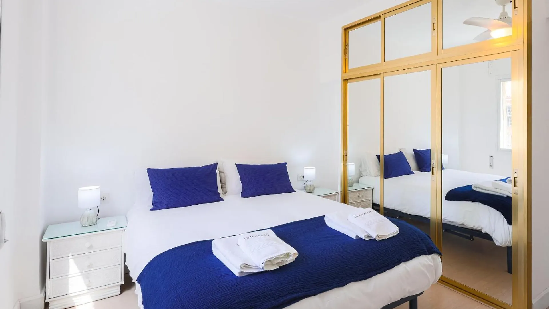 Apartment C34 Cosy 4 Bdr Apt Close To Maria Zambrano Malaga